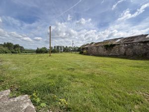 Rear garden- click for photo gallery